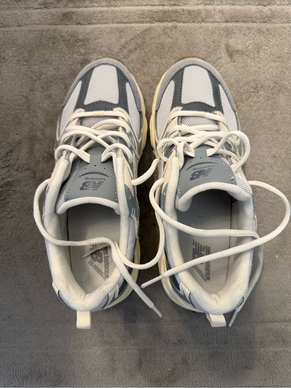 New Balance White & Gray Mesh Athletic Sneakers